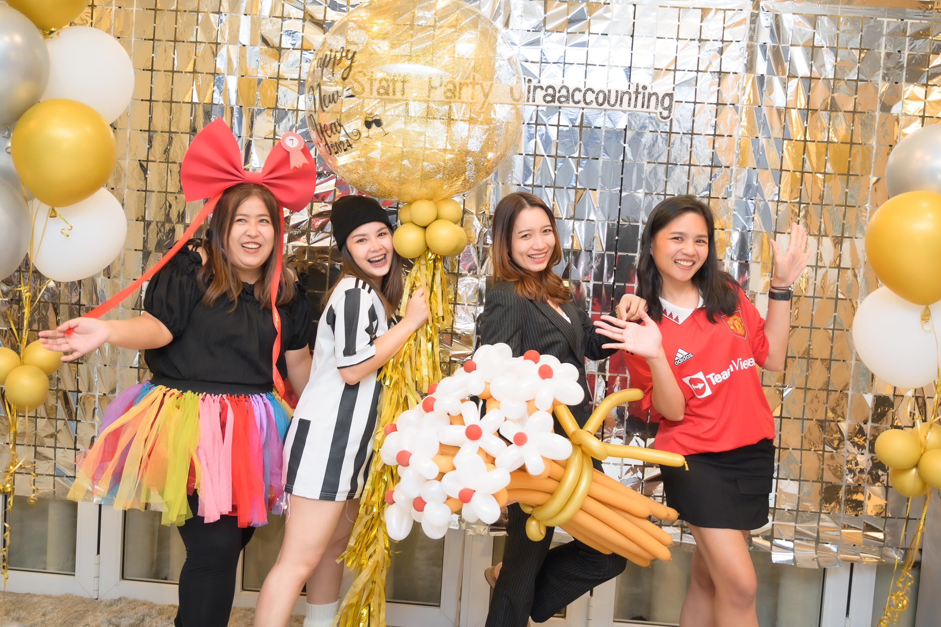 Happy New Year 2024 Jiraaccounting Chanthaburi รูปที่ 2